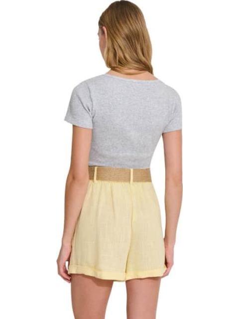 SHORT DE LINO CON CINTURON DE PAJA AMARILLO HOLLY LAND - Imagen 4