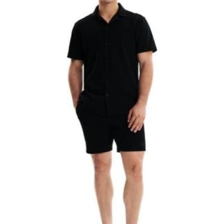 SHORT SHORT NEGRO NEXT CO