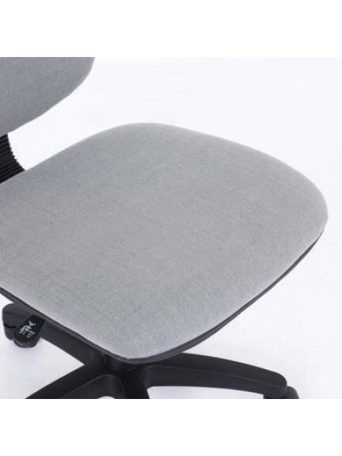 silla_basica_nextep_ne650bg_de_altura_ajustable_color_gris_base_giratoria_tela_en_malla_ajustable_10_cm_cromada_soporta_hasta_120_kg_1_172015