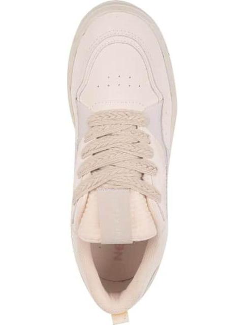TENIS CASUAL NXT DETALLE AGUJETA BEIGE NEXT CO - Imagen 3