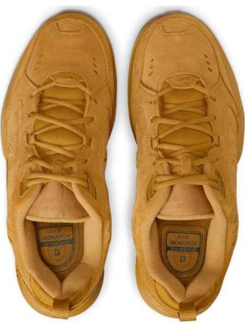 TENIS DE ENTRENAMIENTO NIKE AIR MONARCH SE AMARILLO MOSTAZA NIKE - Imagen 4