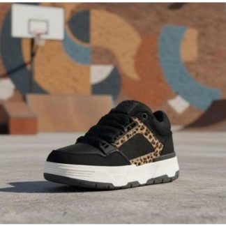 TENIS SKATE NEGRO KANGAROOS